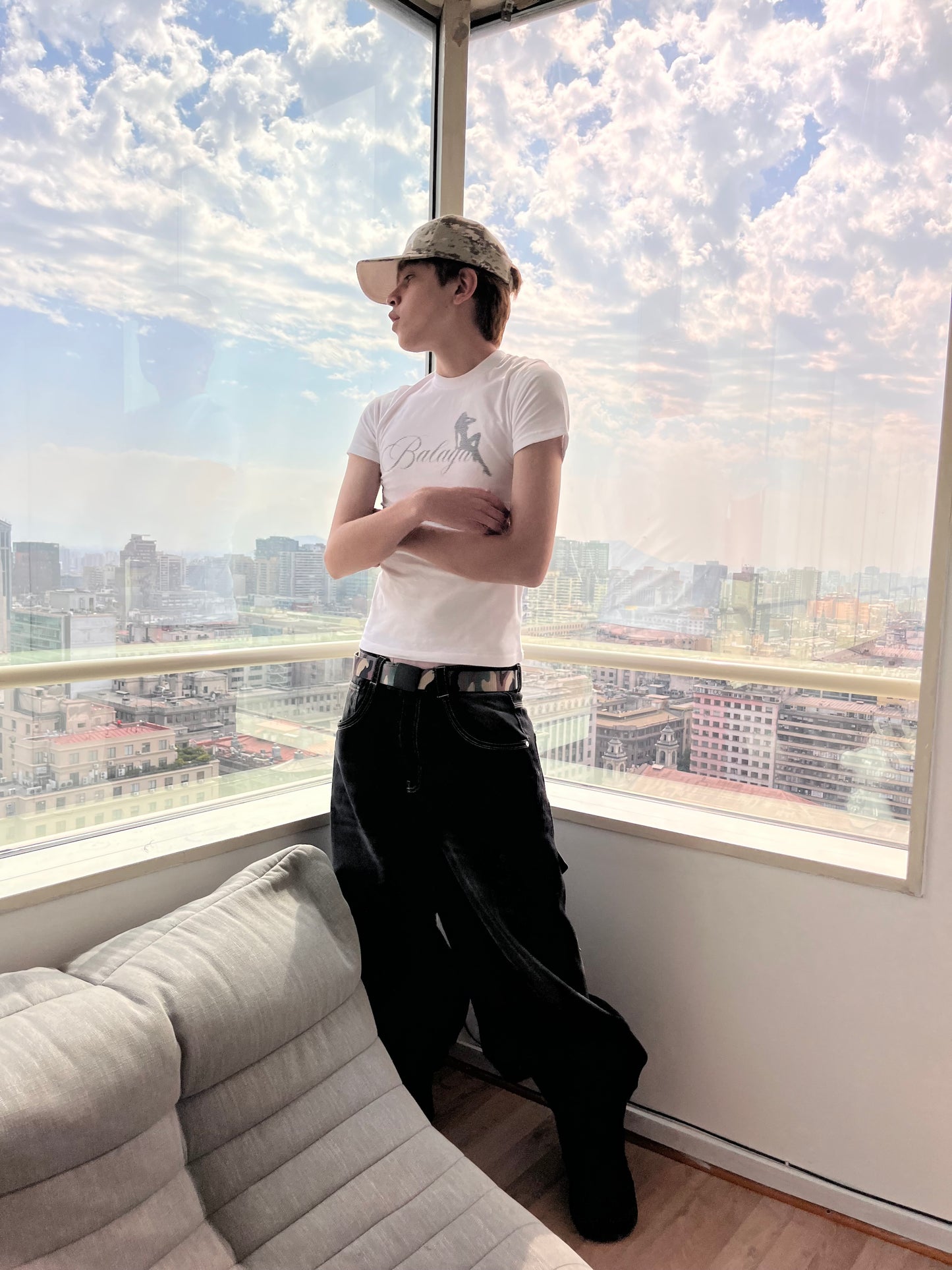 WMNCODE WHITE TEE